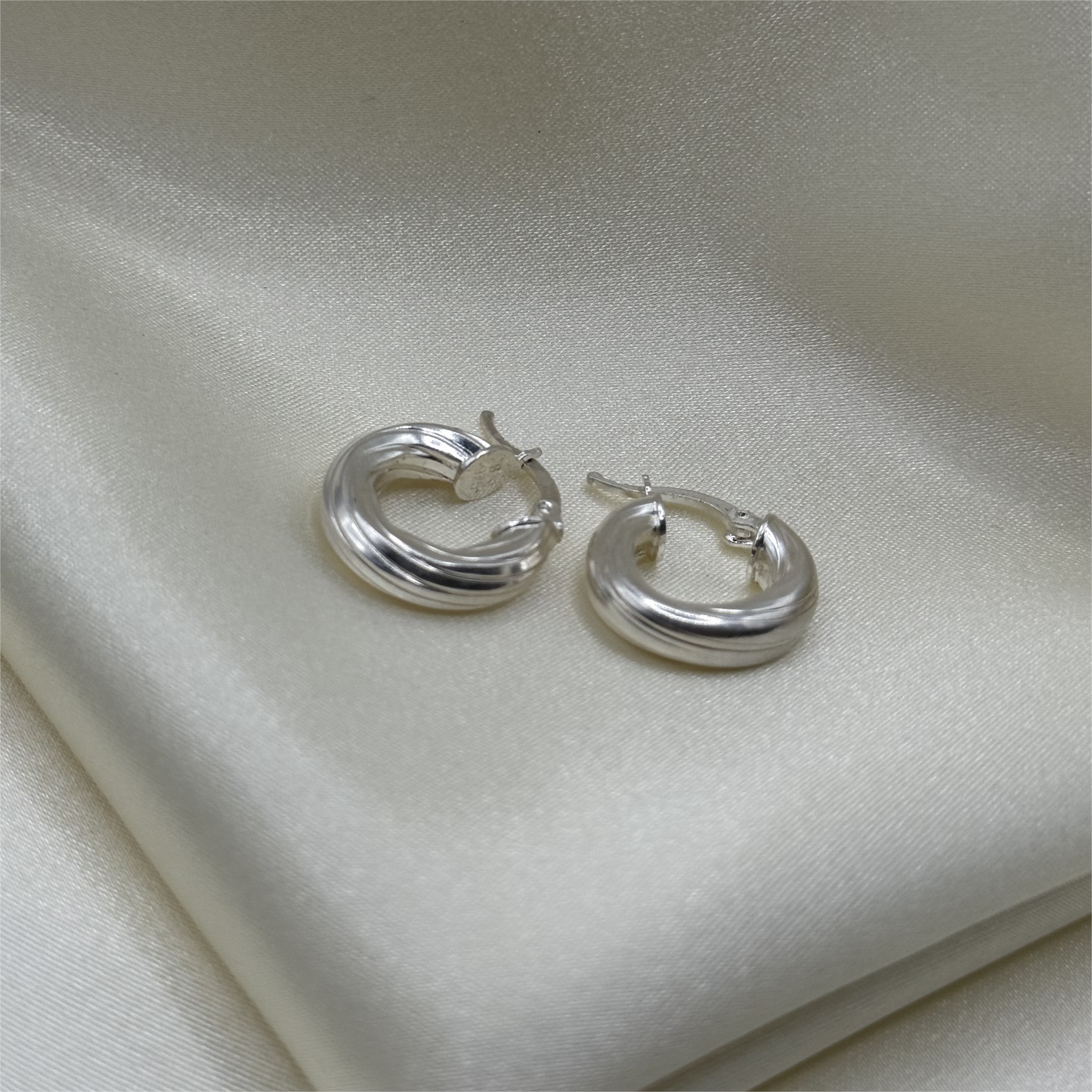 Candongas outfit sin esfuerzo